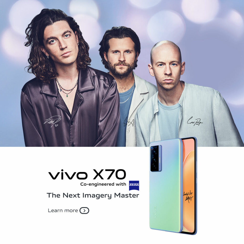 vivo X70