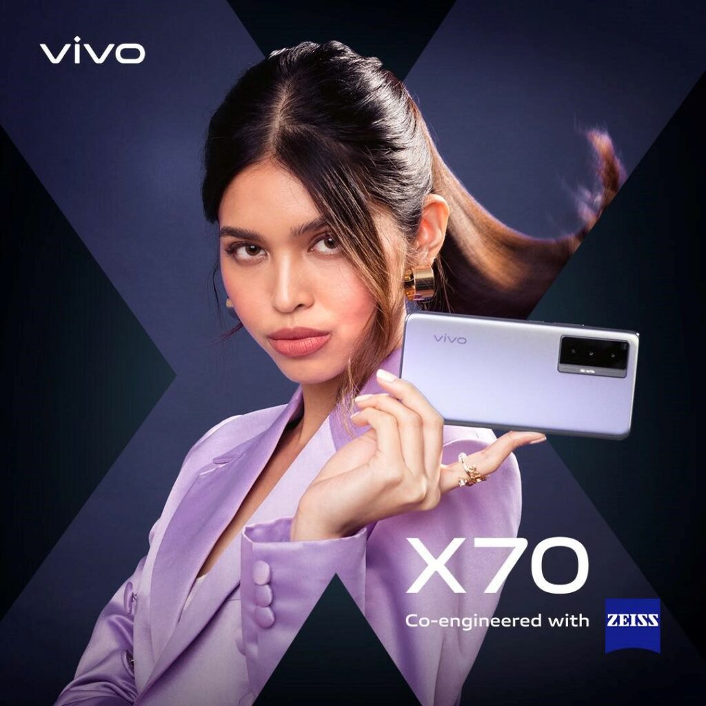 vivo X70